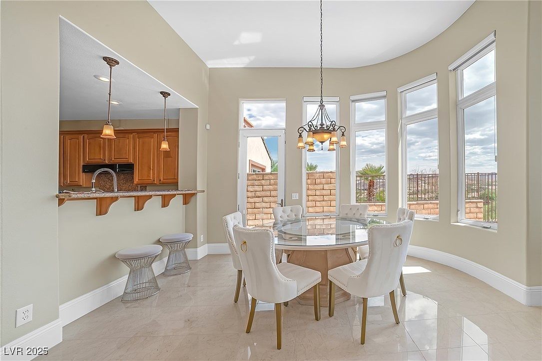 32 Cerchio Basso Henderson, NV 89011  | Single Family