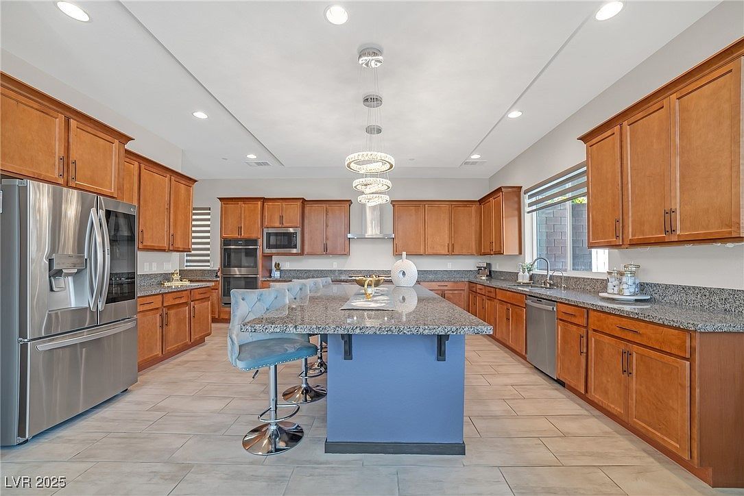 8 Hilltop Crest St Henderson, NV 89011  | Single Family