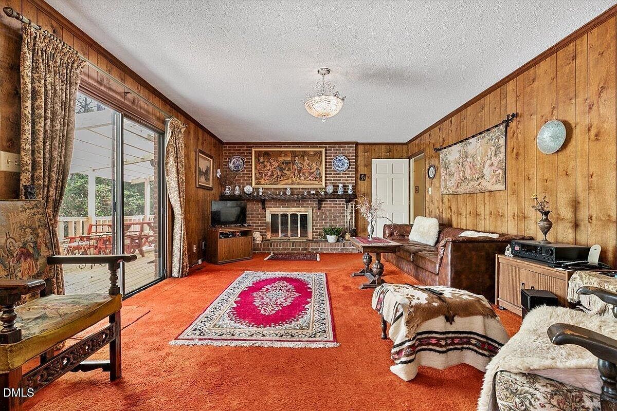 107 Aberdeen Ct Carrboro, NC 27510  | Single Family