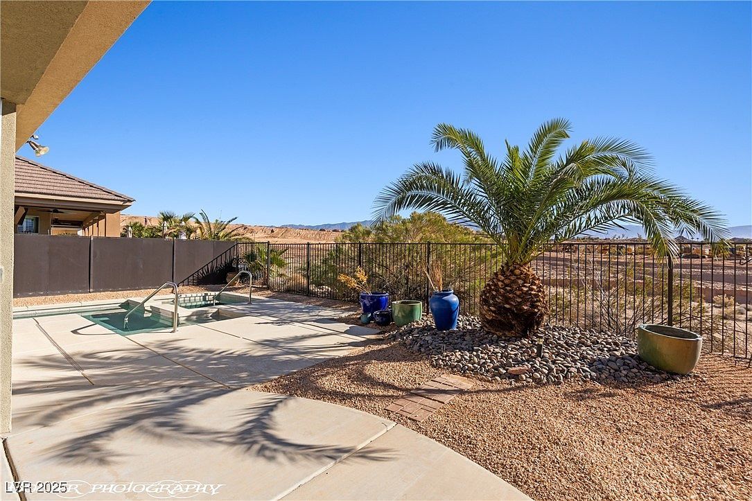 456 Wild Horse Ln Mesquite, NV 89027 | Single Family