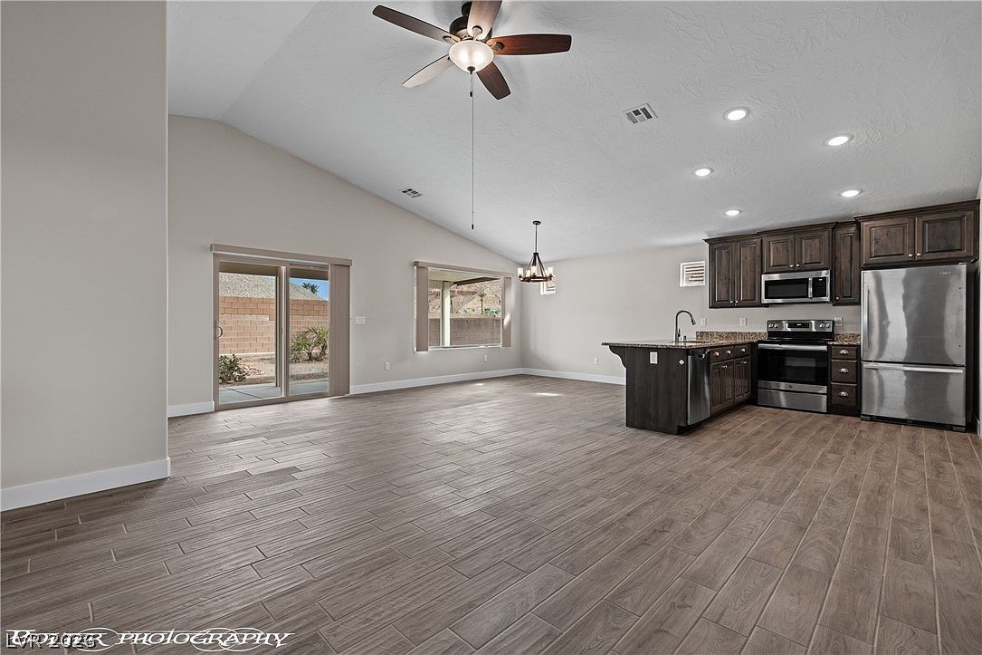 921 Shadow Hawk Rdg Mesquite, NV 89027  | Single Family
