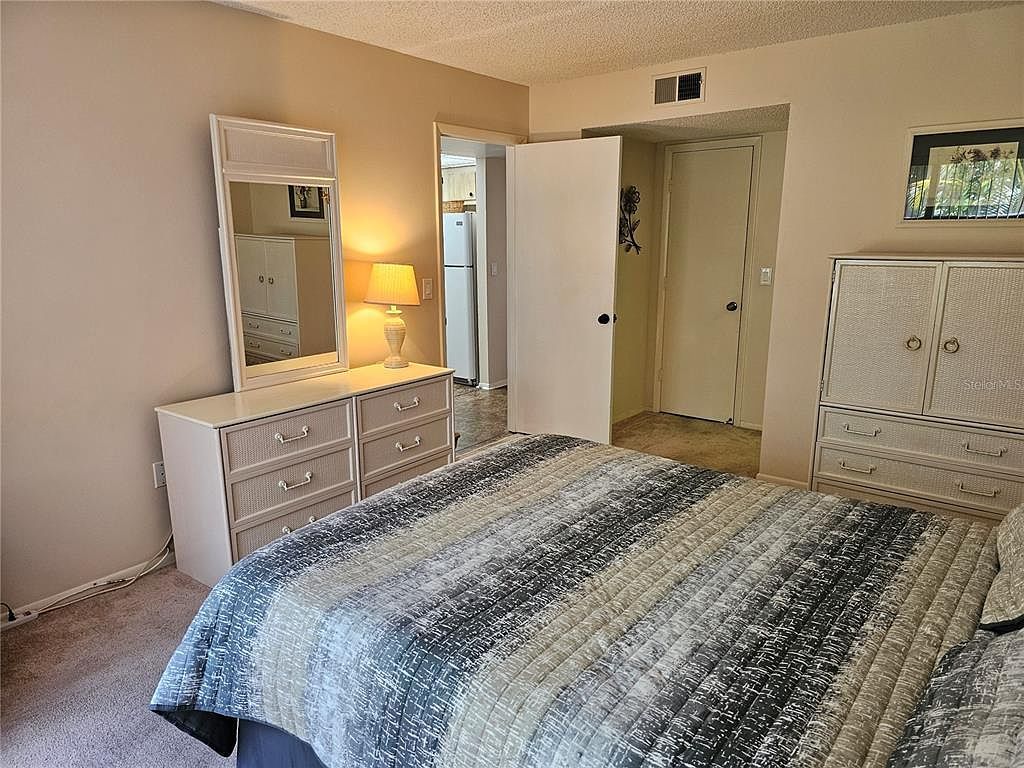 425 30th Ave W APT C104 Bradenton, FL 34205 | Condominium