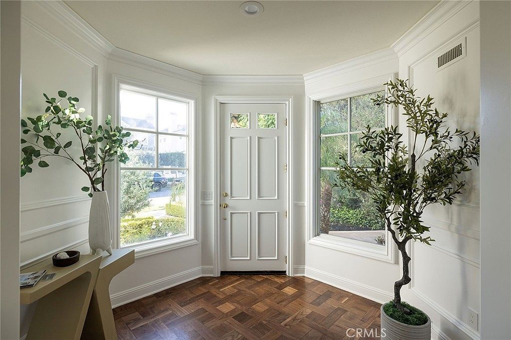 30 Long Bay Dr Newport Beach, CA 92660  | Single Family