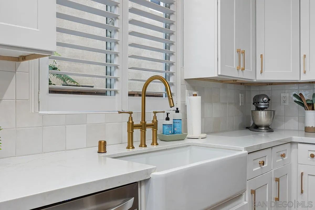 3476 Pleasant Vale Dr Carlsbad, CA 92010  | Single Family