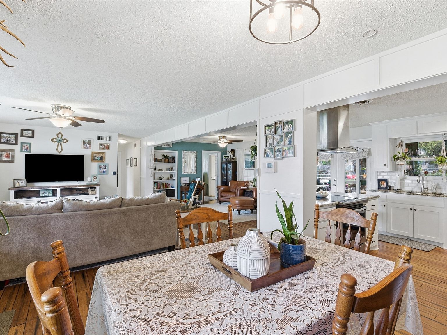 1218 Warden St Benbrook, TX 76126  | Single Family