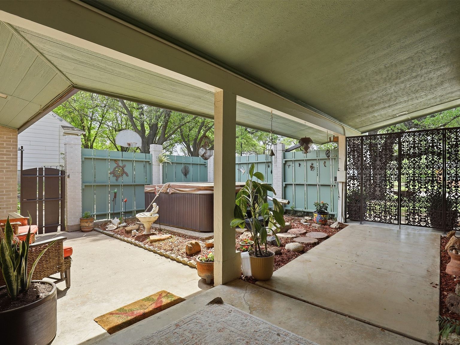 3808 Kimberly Ln Fort Worth, TX 76133  | Single Family