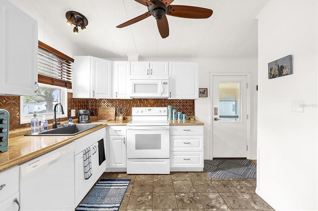 1229 Dustin Dr Lady Lake, FL 32159  | New build