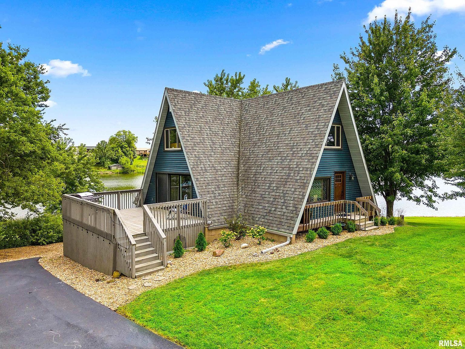 380 McGrew Dr Avon, IL 61415  | Single Family