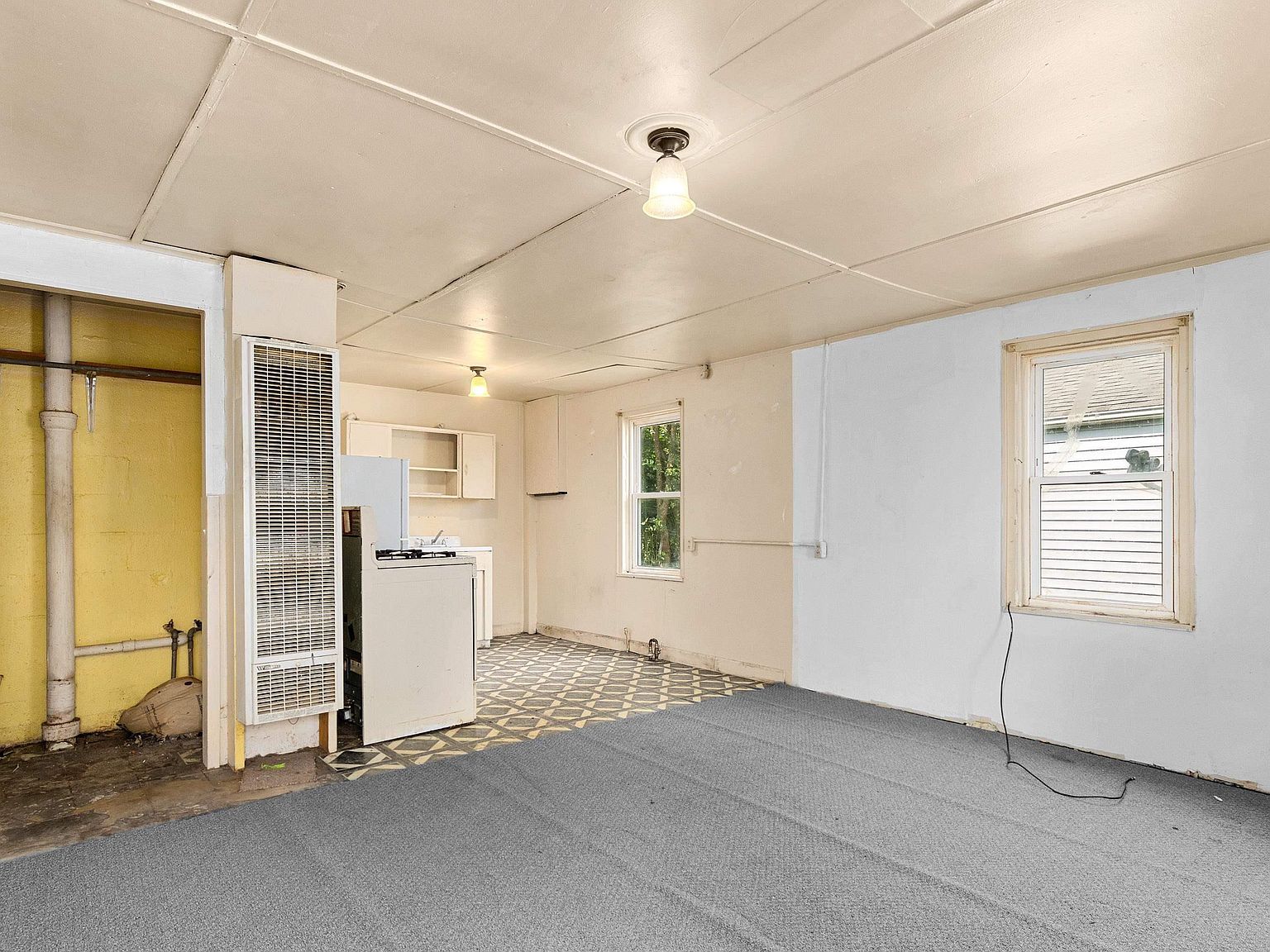 523 Sanford St East Peoria, IL 61611 | Multi Family