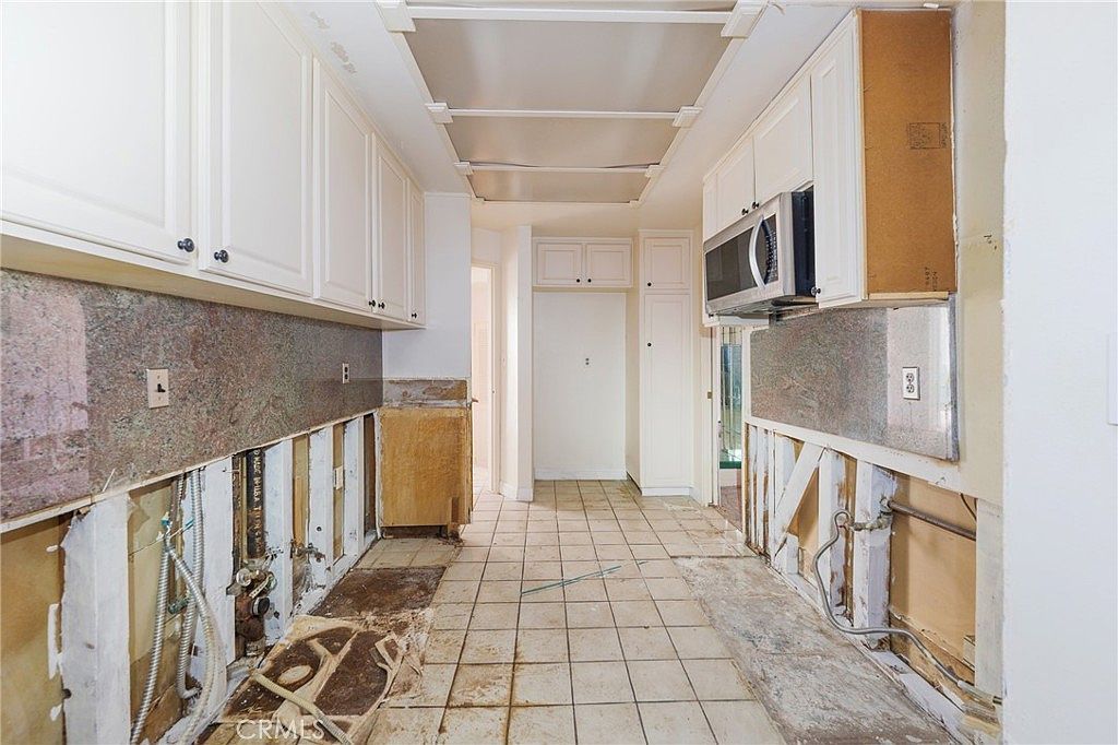 8455 Fountain Ave UNIT 108 West Hollywood, CA 90069  | Condominium