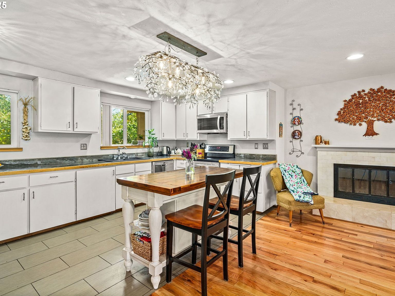 114 Hayden Bridge Way Springfield, OR 97477  | Single Family