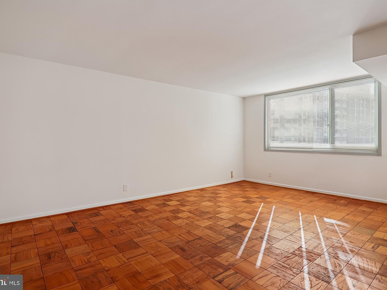 4601 N Park Ave APT 604 Chevy Chase, MD 20815  | Condominium