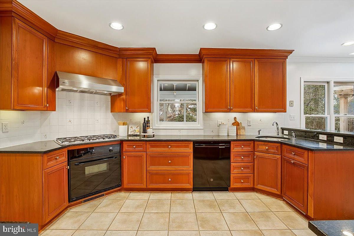 7117 Darby Rd Bethesda, MD 20817  | Single Family