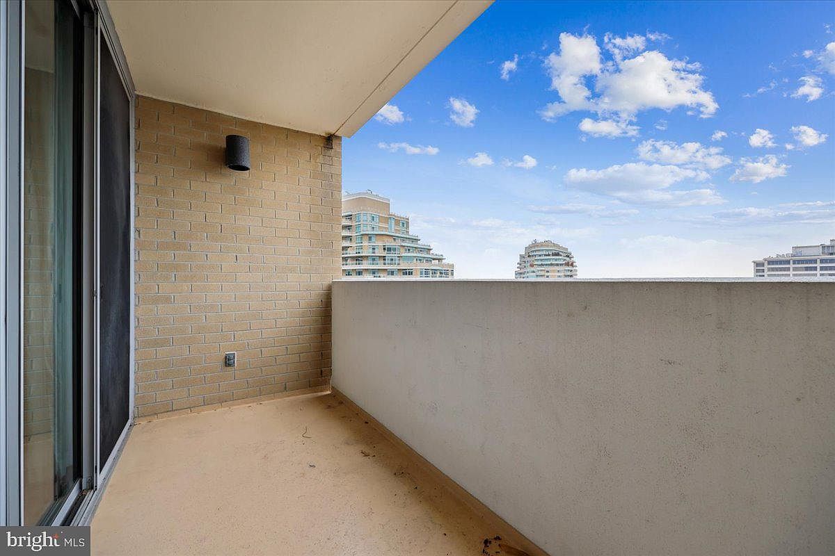 4601 N Park Ave APT 1616 Chevy Chase, MD 20815  | Condominium