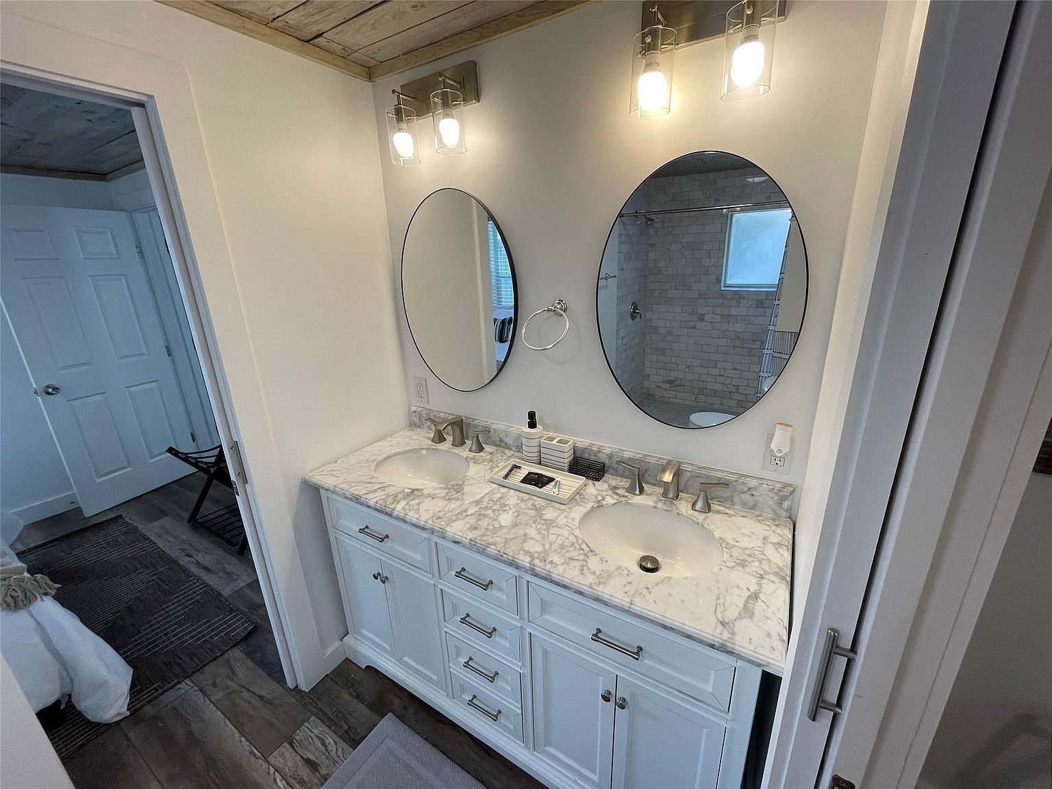 2402 Santa Rita St Austin, TX 78702  | Single Family