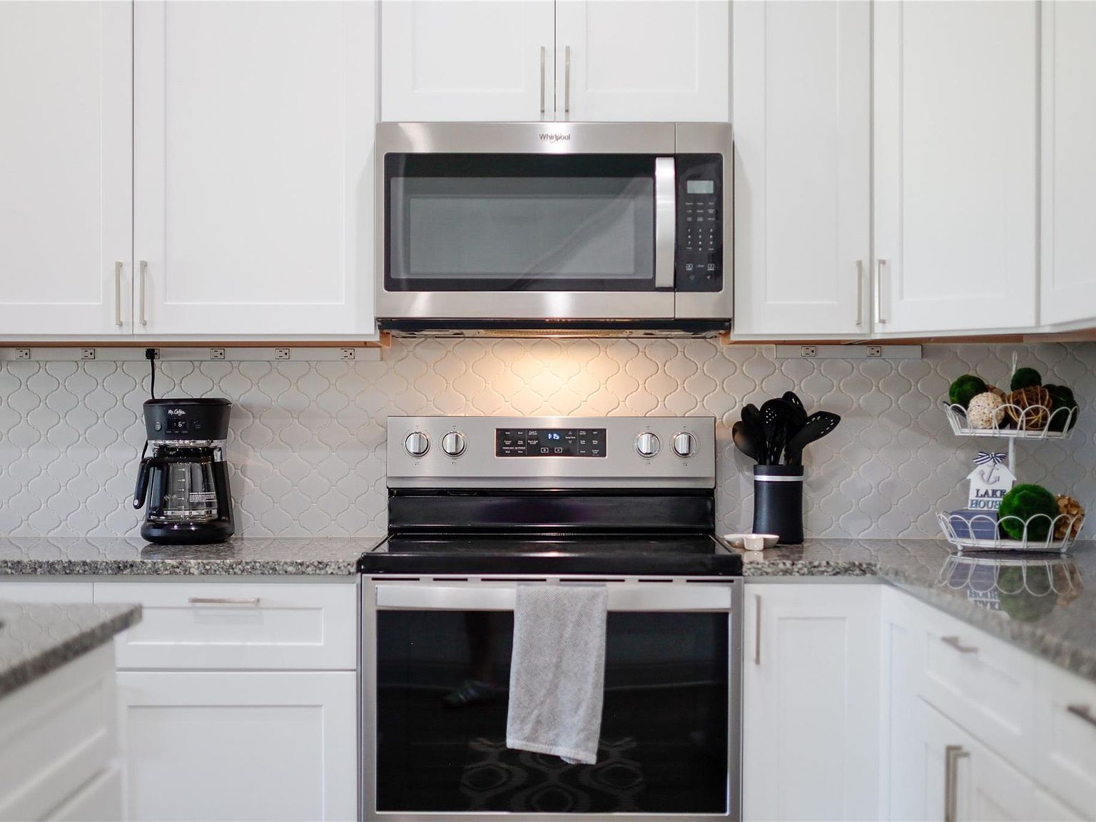 524 Palmer Dr Leander, TX 78645 | New build