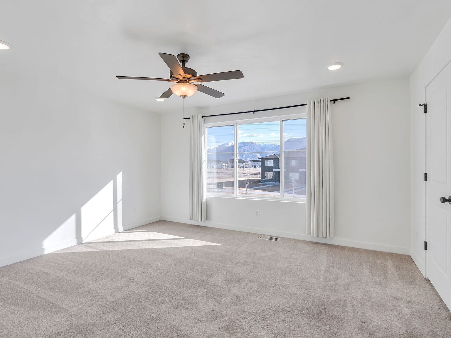 923 S 950 W American Fork, UT 84003  | New build