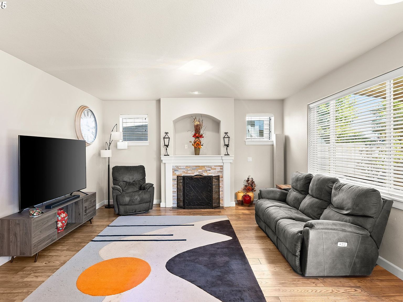 166 SE 30th Ave Hillsboro, OR 97123 | Single Family