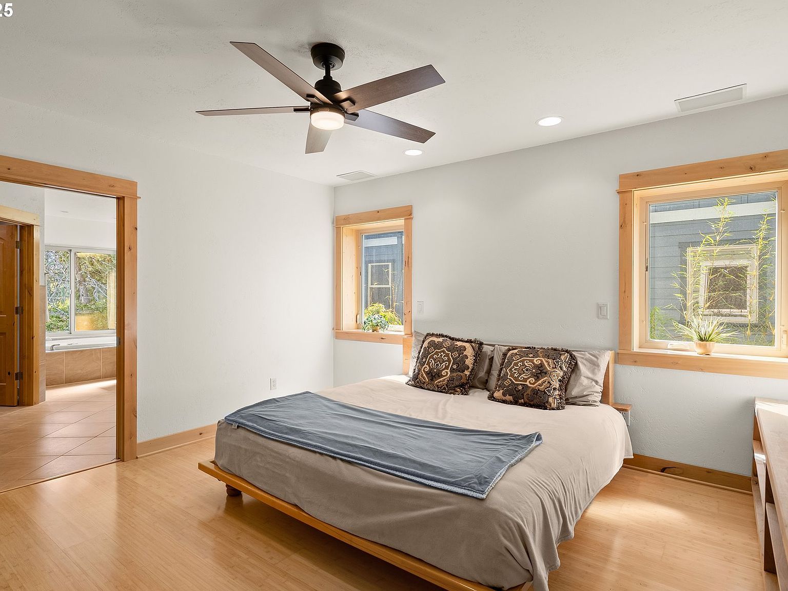 170 SW Eckman St McMinnville, OR 97128  | New build