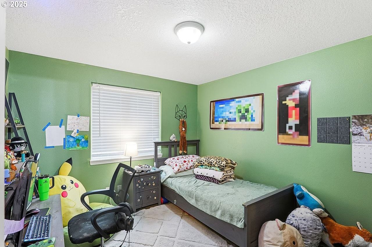 1439 SW 208th Ave Beaverton, OR 97003  | Single Family