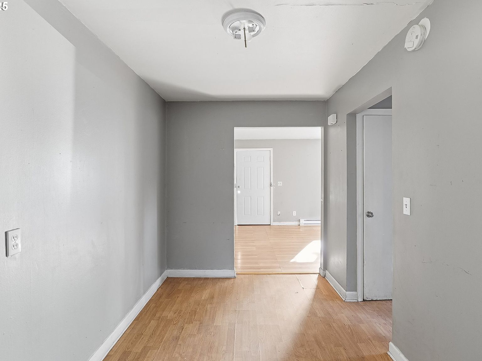 11751 SE Oak St Portland, OR 97216  | Multi Family