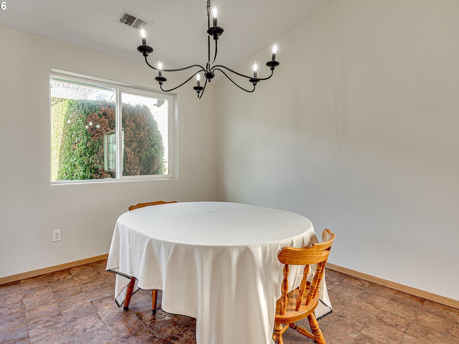 2122 NE 79th Ave Vancouver, WA 98664  | Condominium