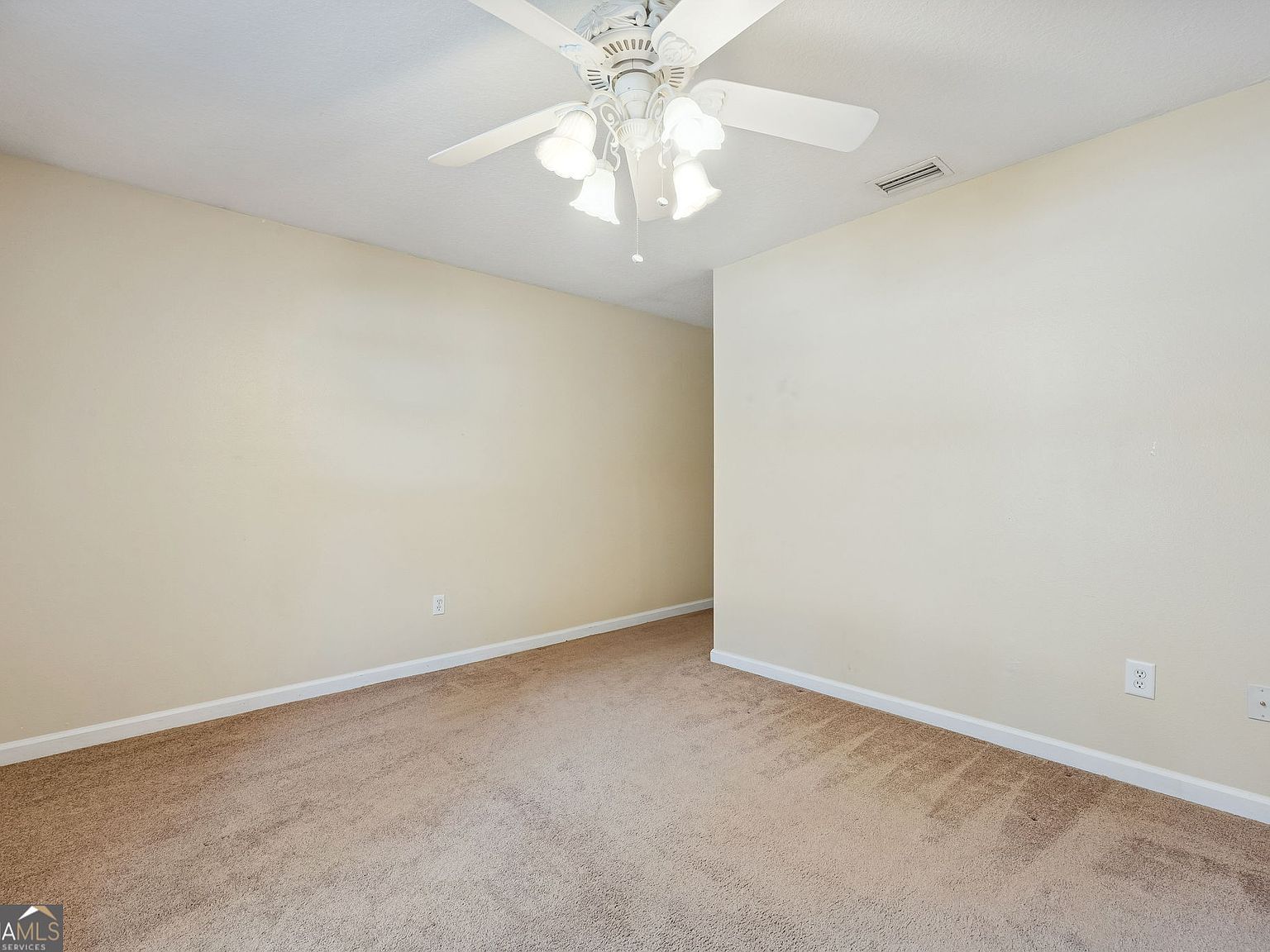 601 E Lawnwood Ave Kingsland, GA 31548  | Single Family