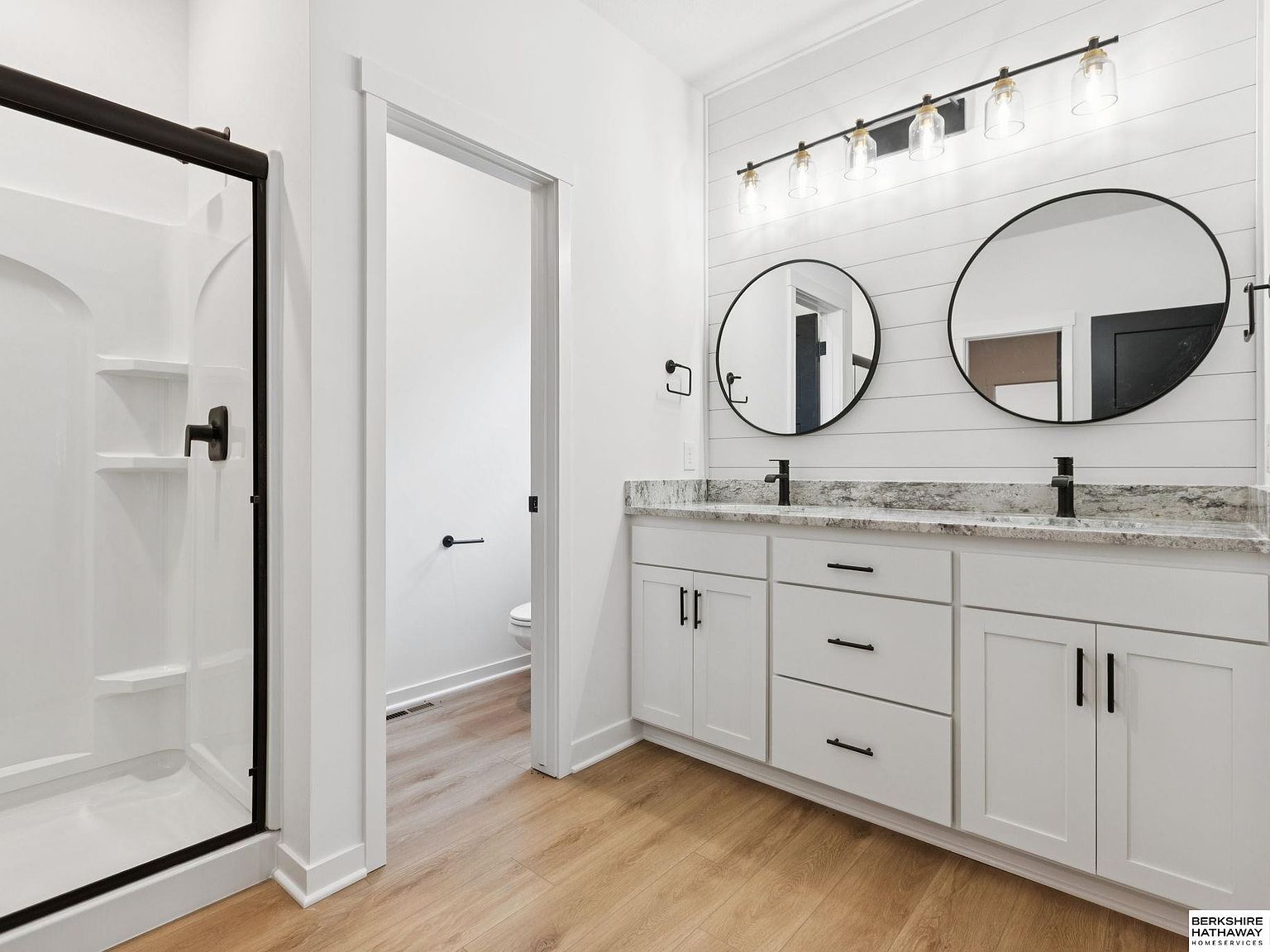 906 Southridge Dr Louisville, NE 68037 | Single Family