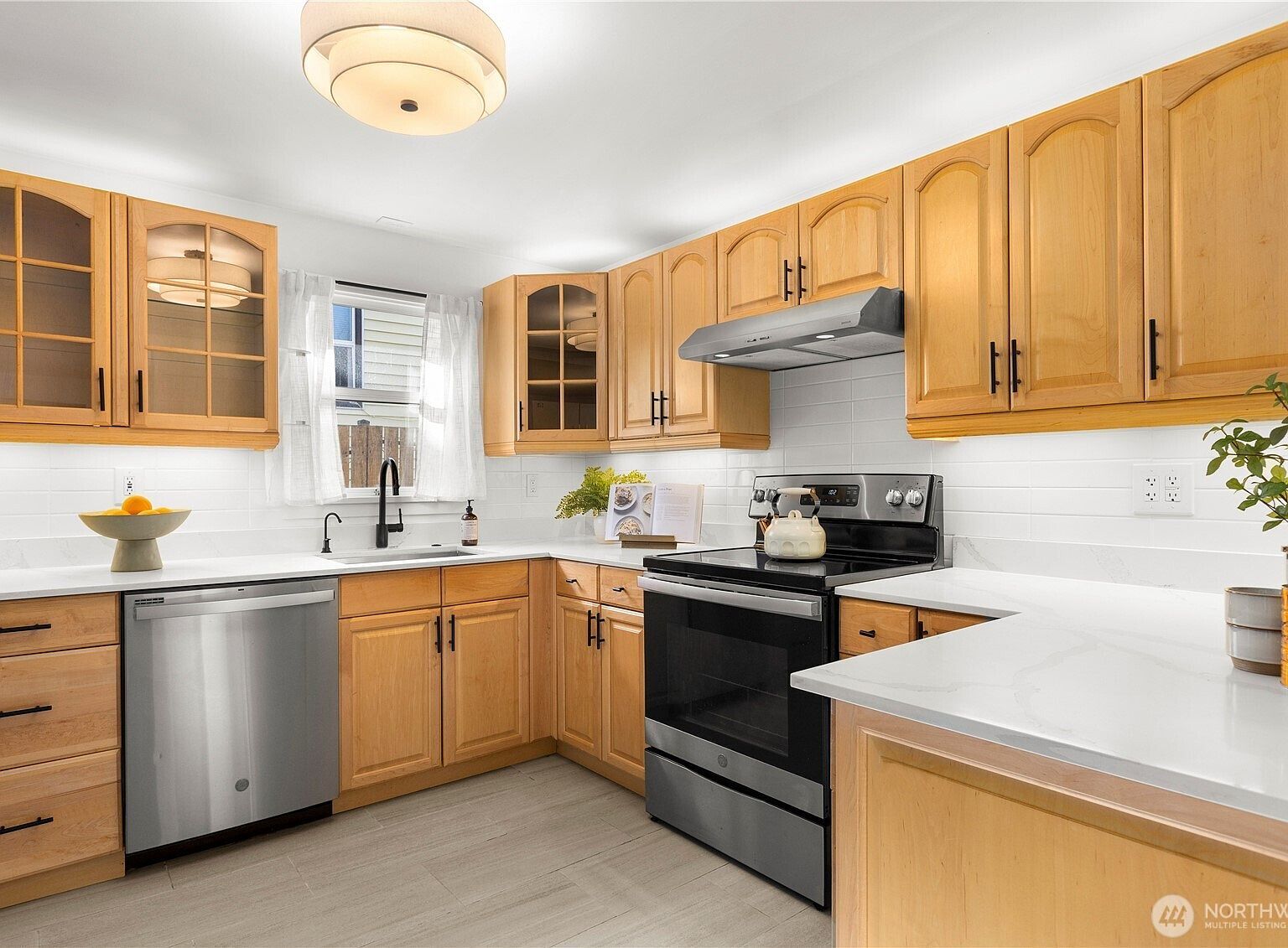 14052 Midvale Ave N Seattle, WA 98133  | Single Family