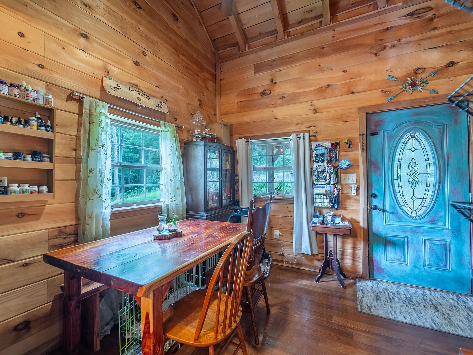 500 Clark Rd Irvine, KY 40336  | Single Family