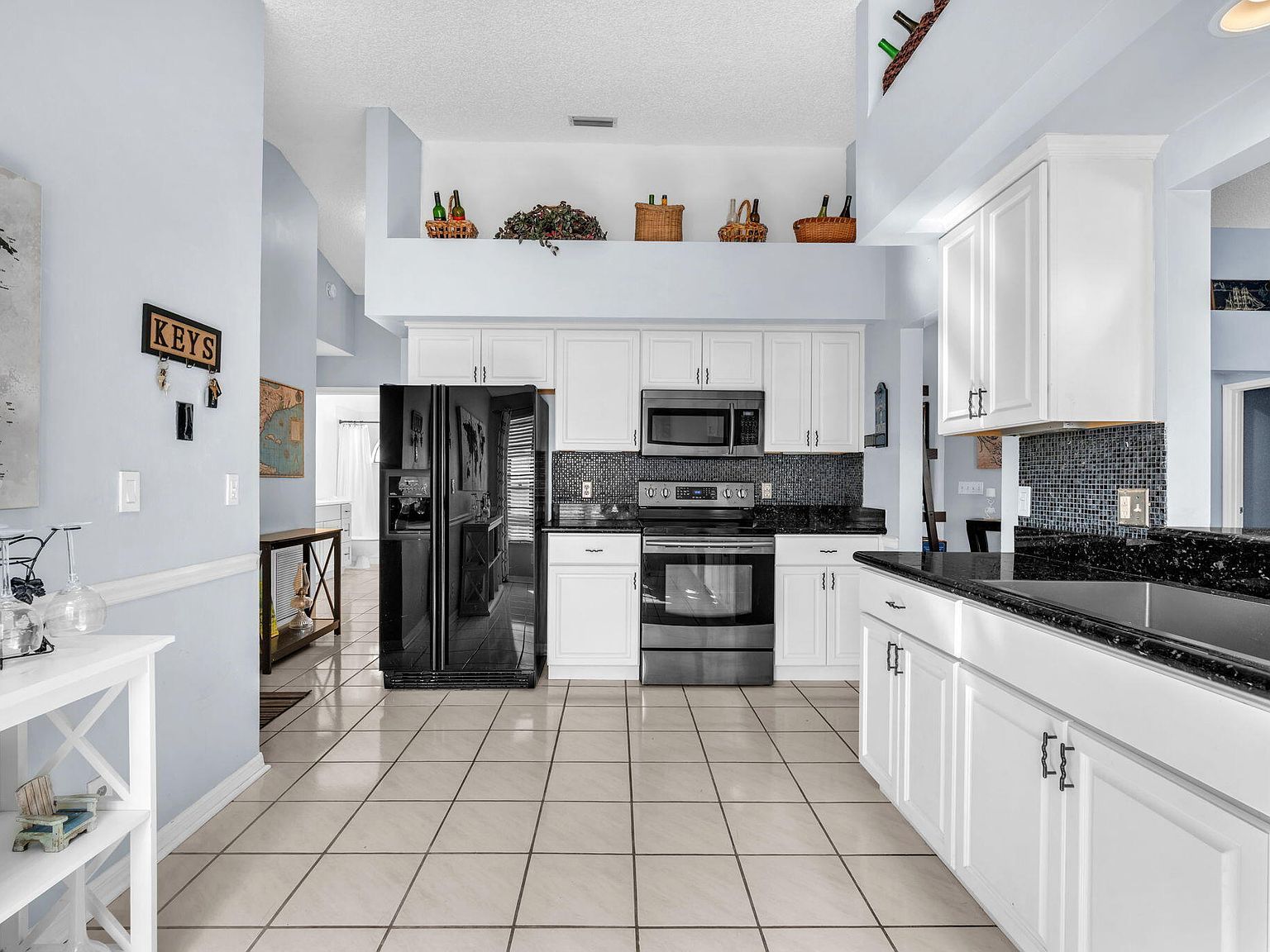 6080 Beaconwood Rd Lake Worth, FL 33467  | Single Family