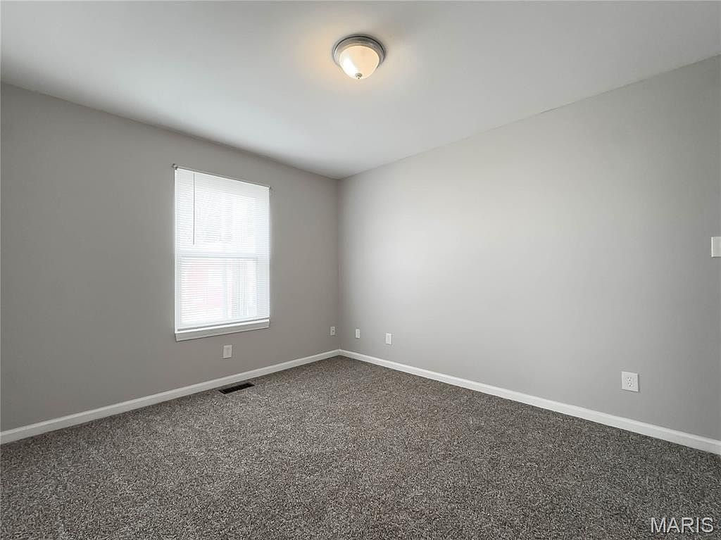 101-105 S 5th St Dupo, IL 62239  | Multi Family