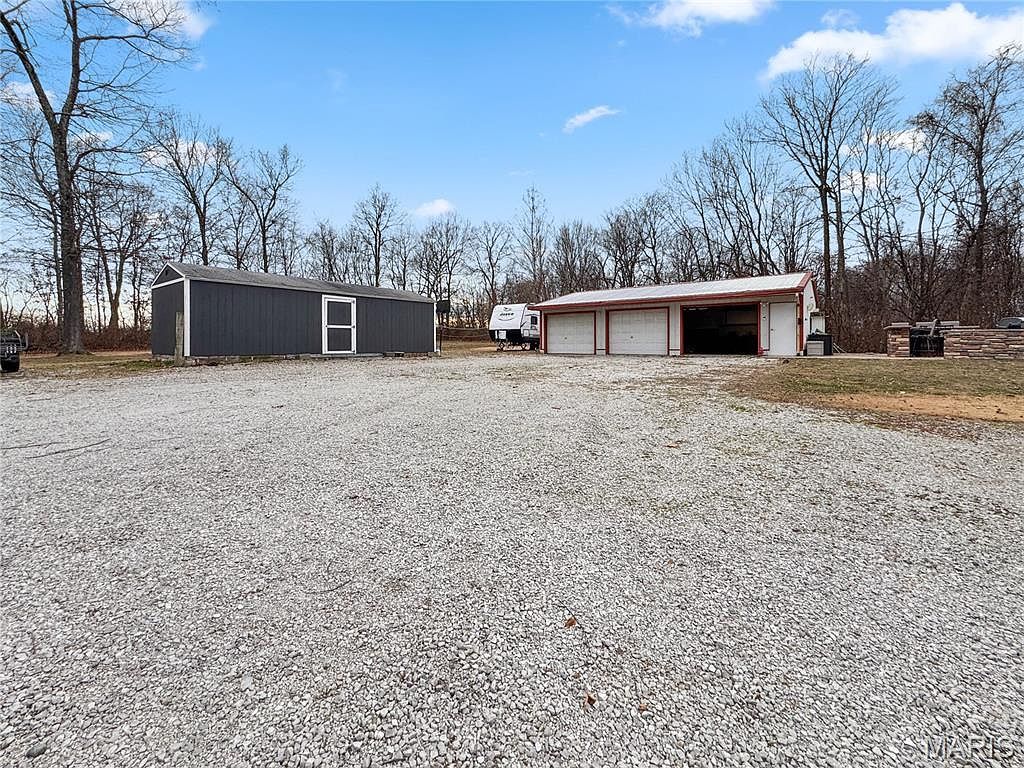 5063 Rock Rd Waterloo, IL 62298 | Single Family