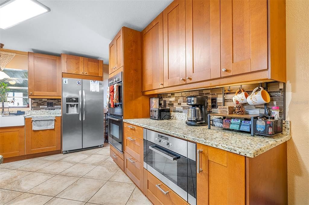 937 Avenue L SE Winter Haven, FL 33880  | Single Family