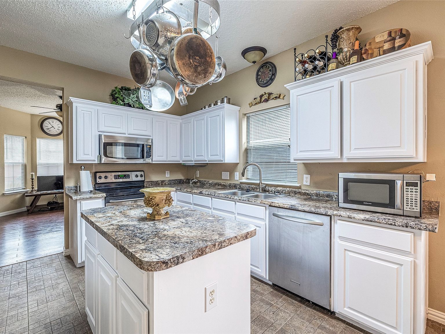 3103 Scott Dr Sachse, TX 75048  | Single Family