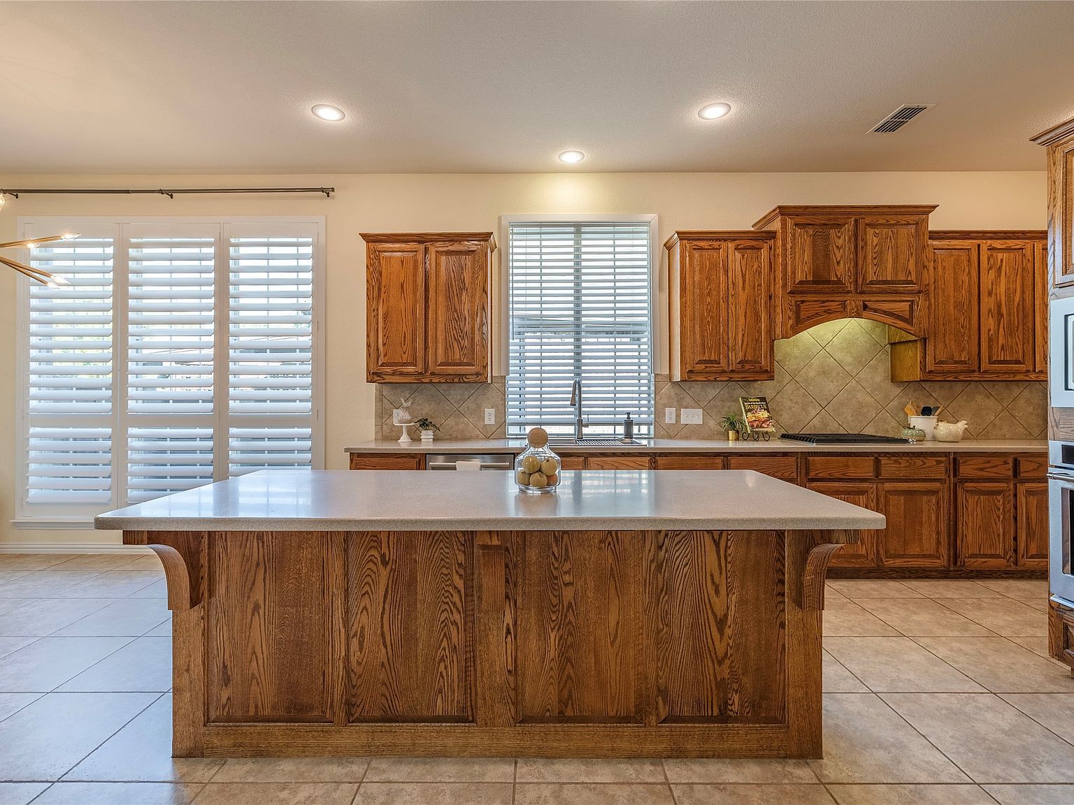 6115 Crestridge Ln Sachse, TX 75048  | Single Family