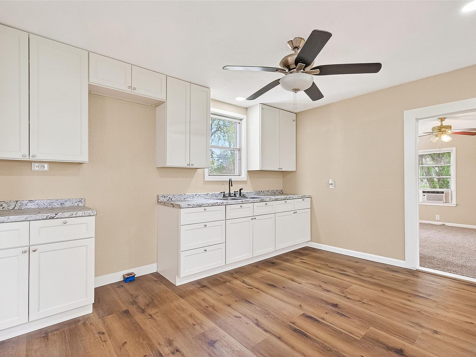 8421 Altimore Rd Needville, TX 77461  | Single Family