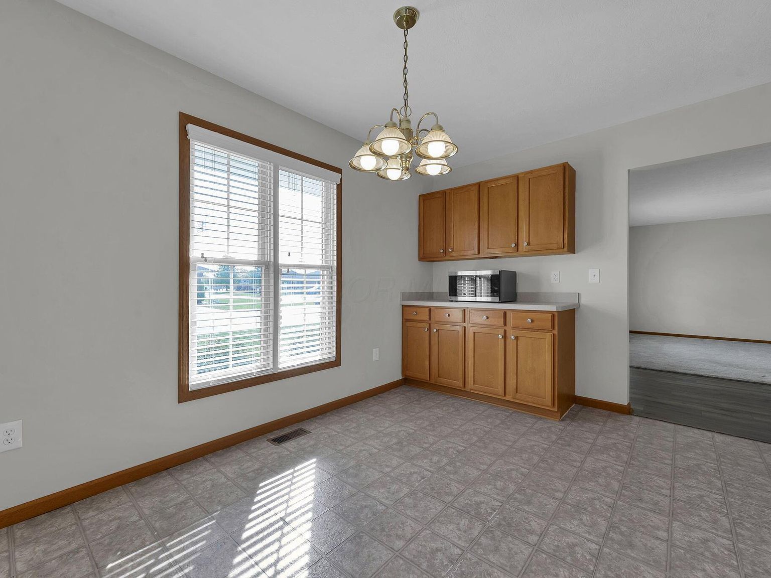 700 Shawn Dr West Jefferson, OH 43162  | Condominium