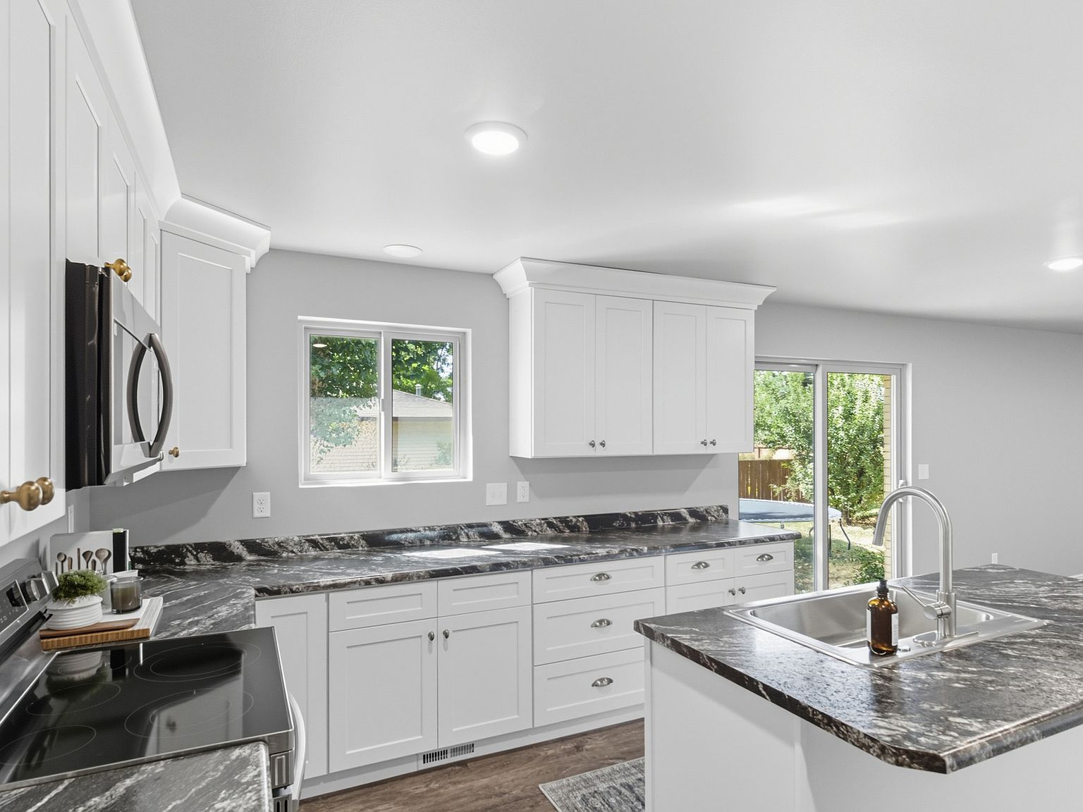 886 S 1240 E Spanish Fork, UT 84660  | Single Family