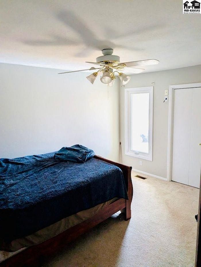 4108 Sherwood Dr Hutchinson, KS 67502  | Single Family