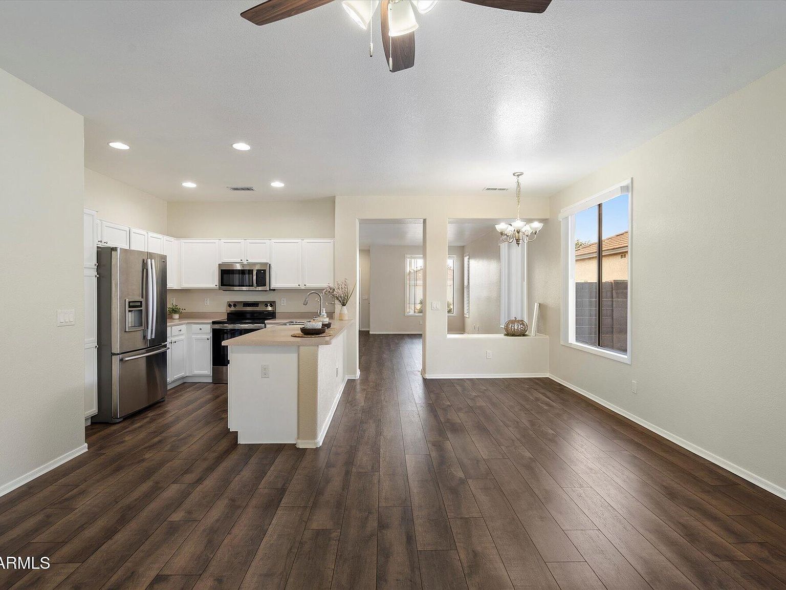 8825 N 65th Dr Glendale, AZ 85302  | Single Family