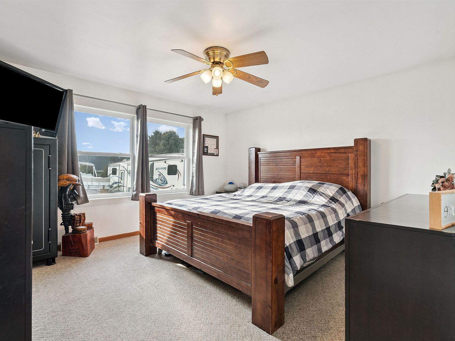 1200 5th Ave SE Cascade, IA 52033  | Single Family