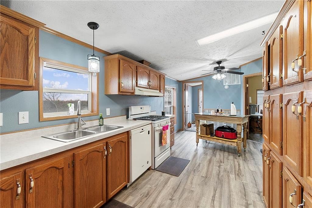 5730 SE 33rd Hwy Osborn, MO 64474 | Single Family