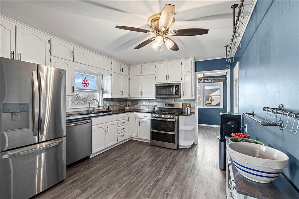 409 W Main St Maysville, MO 64469 | Single Family