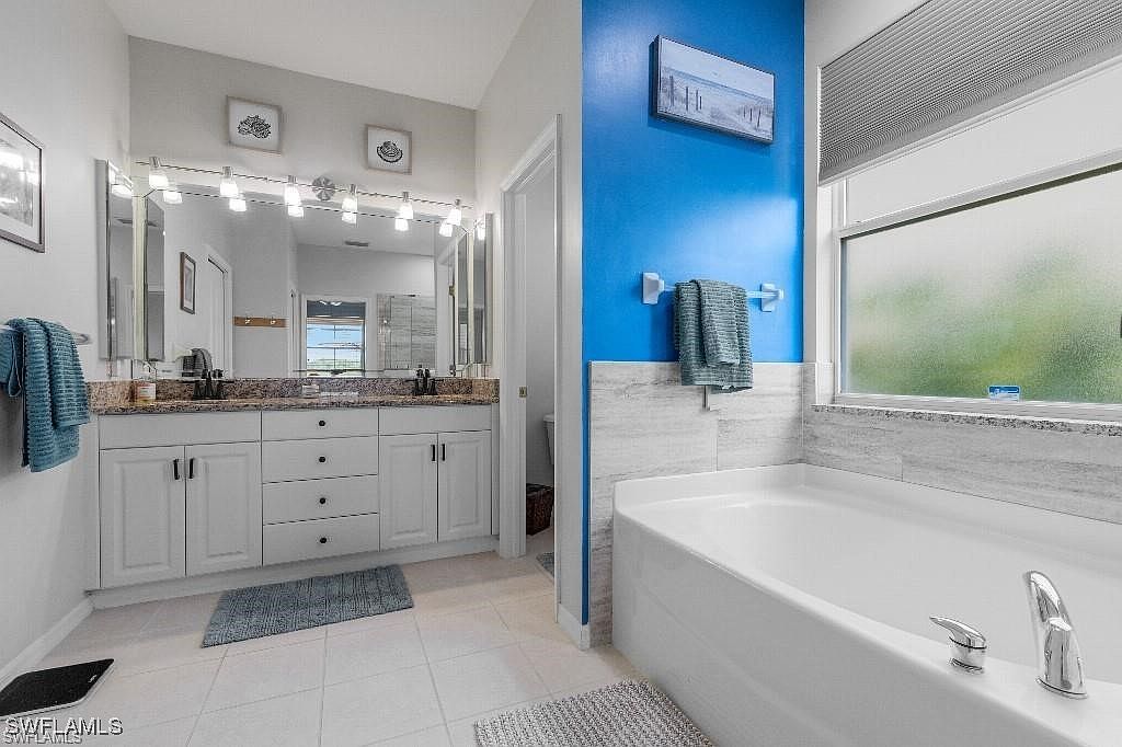 12455 Muddy Creek Ln Fort Myers, FL 33913  | Single Family