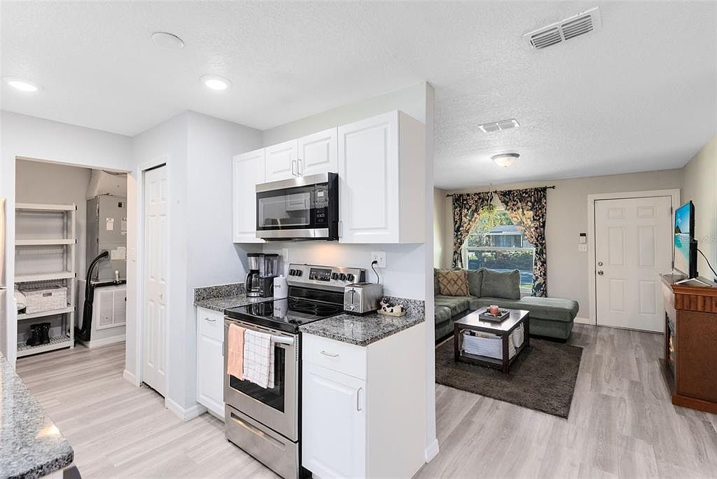 2190 Patterson Ave Orlando, FL 32811 | Single Family