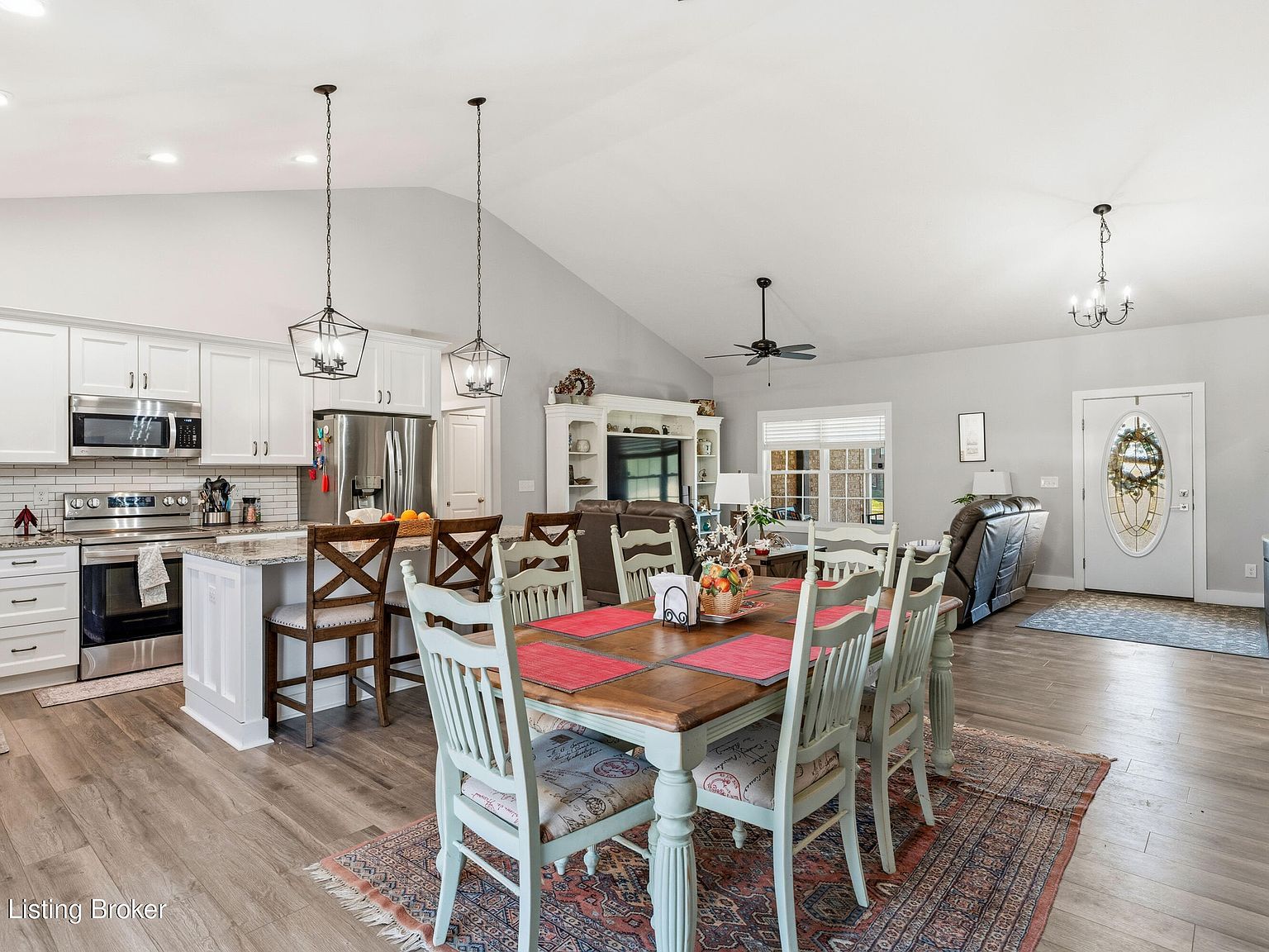 166 Creekstone Dr Radcliff, KY 40160 | Single Family