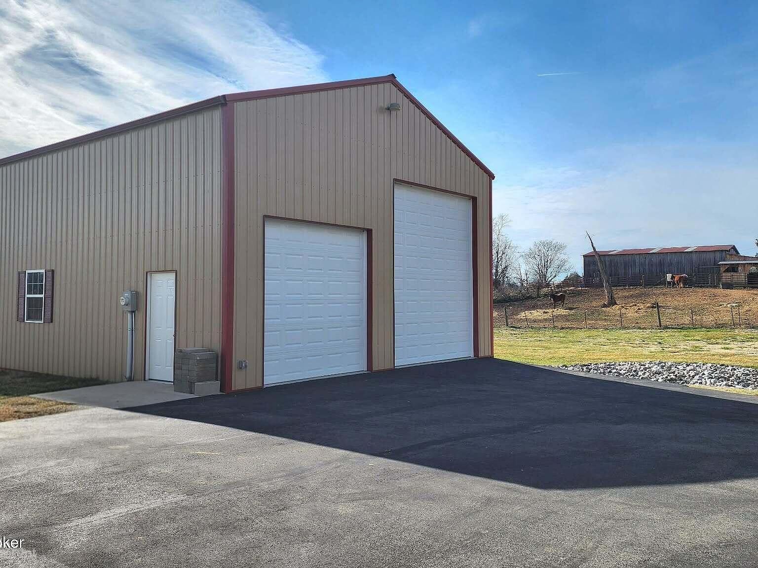 2647 New Highland Church Rd Brandenburg, KY 40108 | Single Family