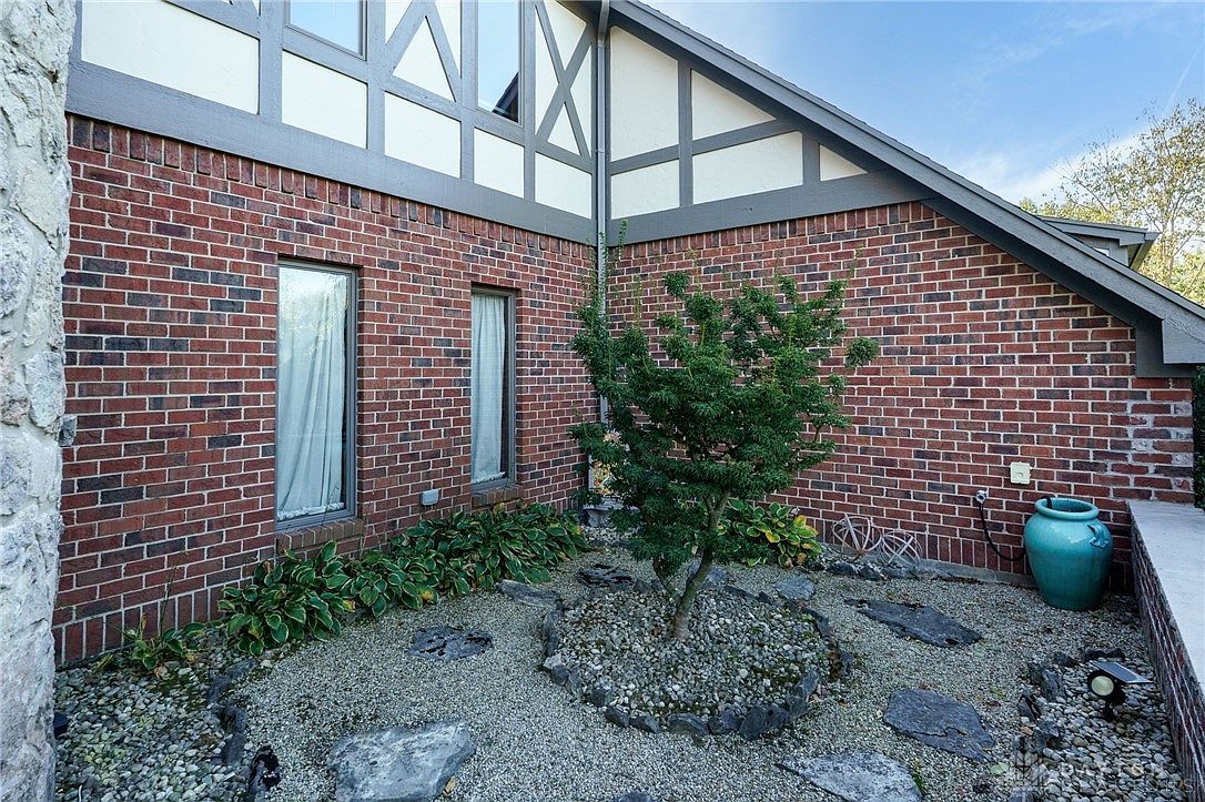 1300 E Ginghamsburg Rd Tipp City, OH 45371 | Single Family