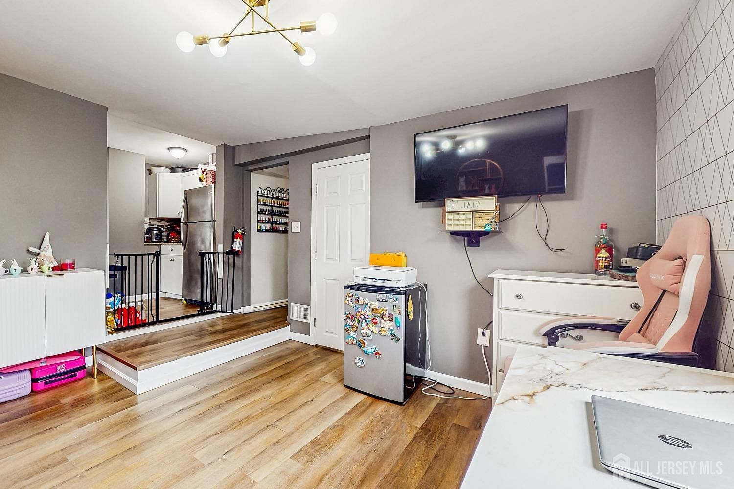 20 S 8th Ave Manville, NJ 08835 | Single Family